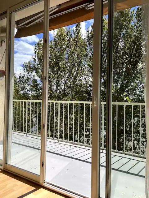 Appartement Vue Sur Le Rhone อาร์ลส์ ภายนอก รูปภาพ